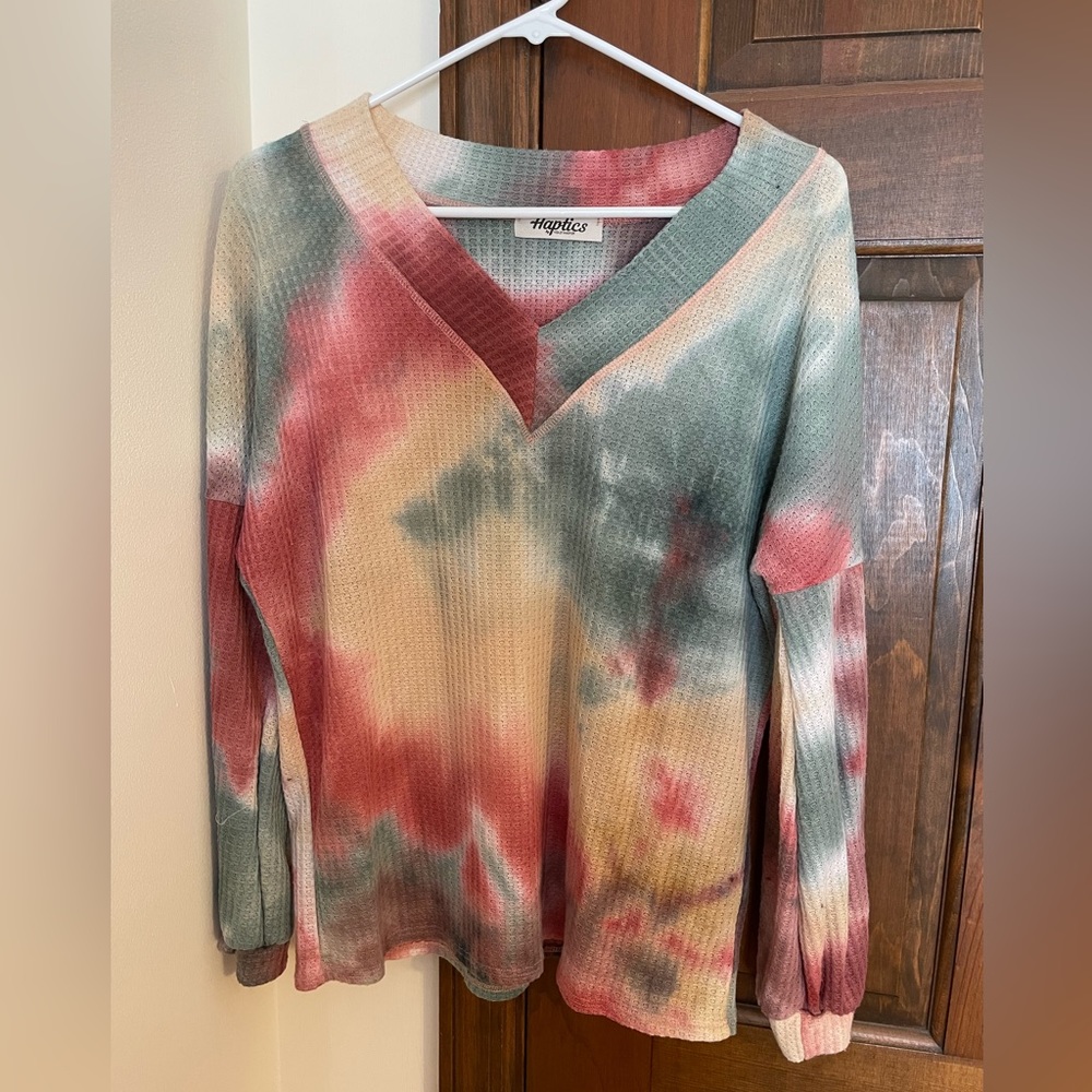 ✨2 for $10✨ Haptics long sleeve t shirt - Small
